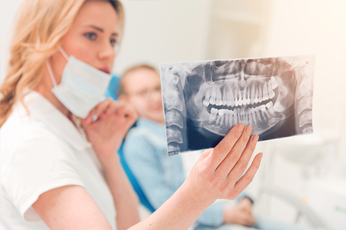 Savannah Dental Group | Cosmetic Dentistry, Invisalign reg  and Oral Cancer Screening